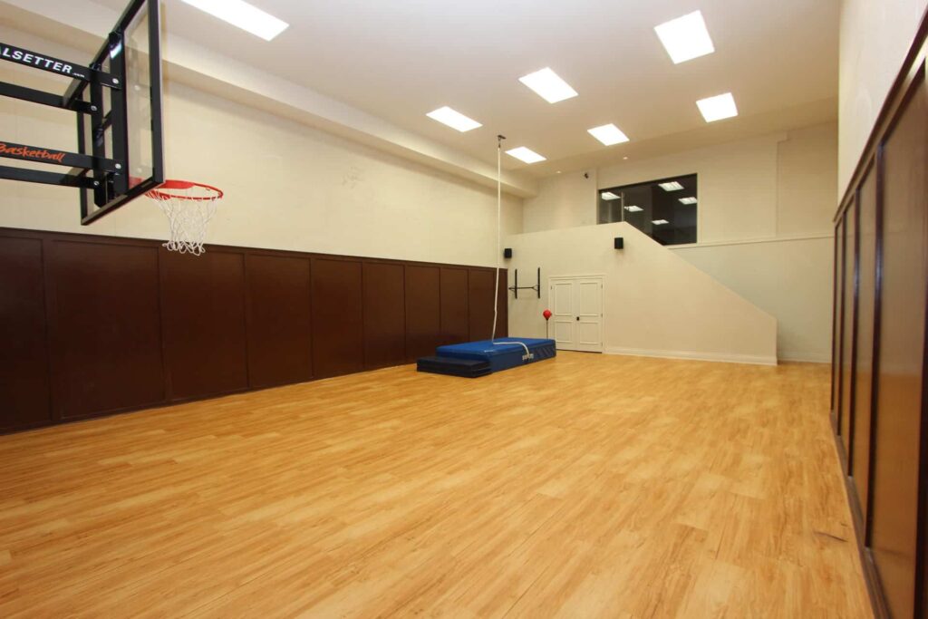 Indoor sport court