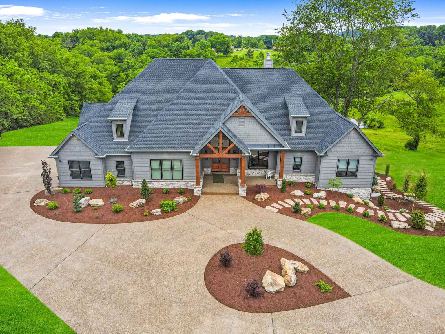 Settlers Estate Custom Home by Costa Homebuilders