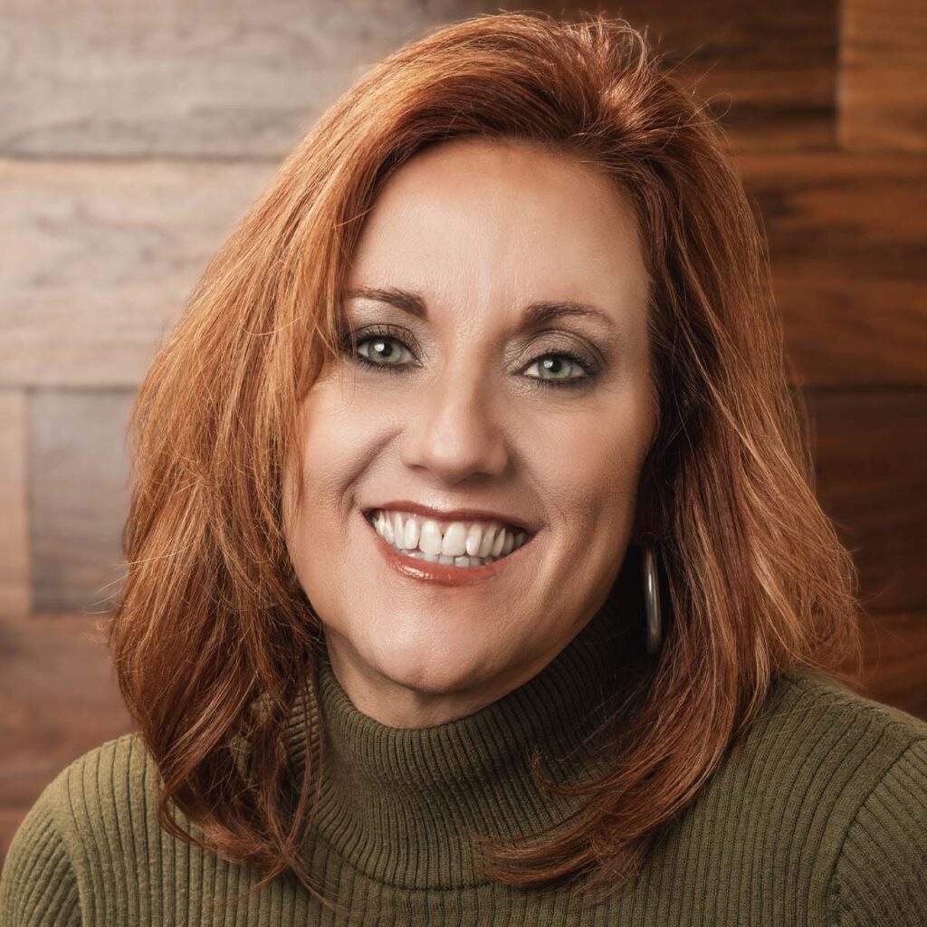 Tracey 2024 Headshot